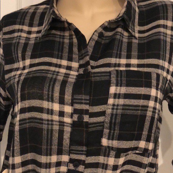 BLACK & BROWN CHECKERED FLANNEL BUTTON DOWN TOP - Picture 4 of 7